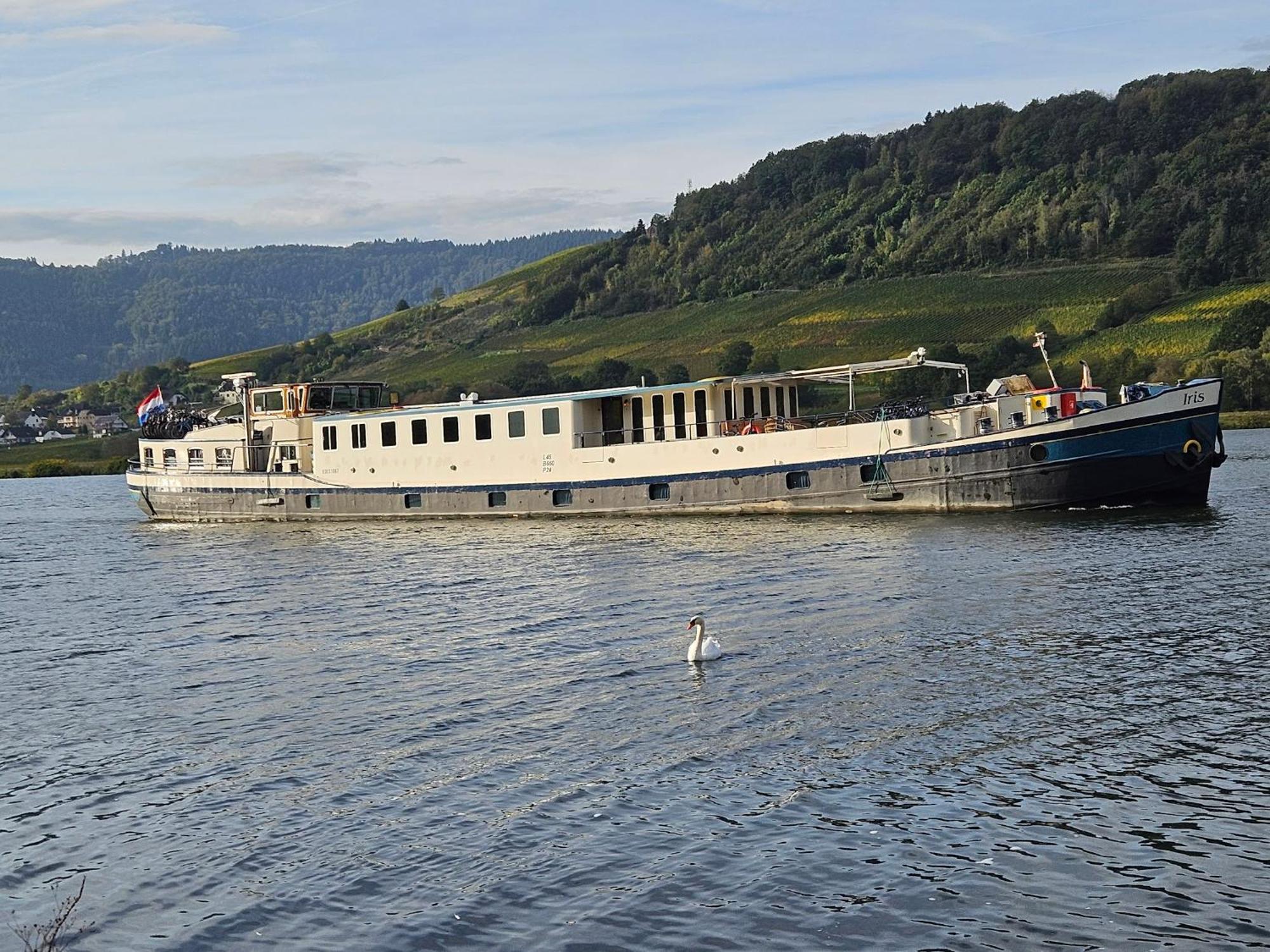 Hotelboat Iris フローニンゲン エクステリア 写真