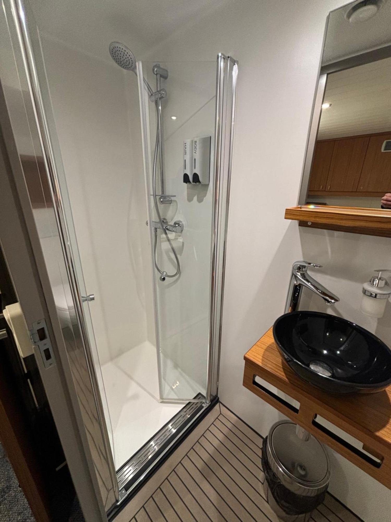 Hotelboat Iris フローニンゲン エクステリア 写真